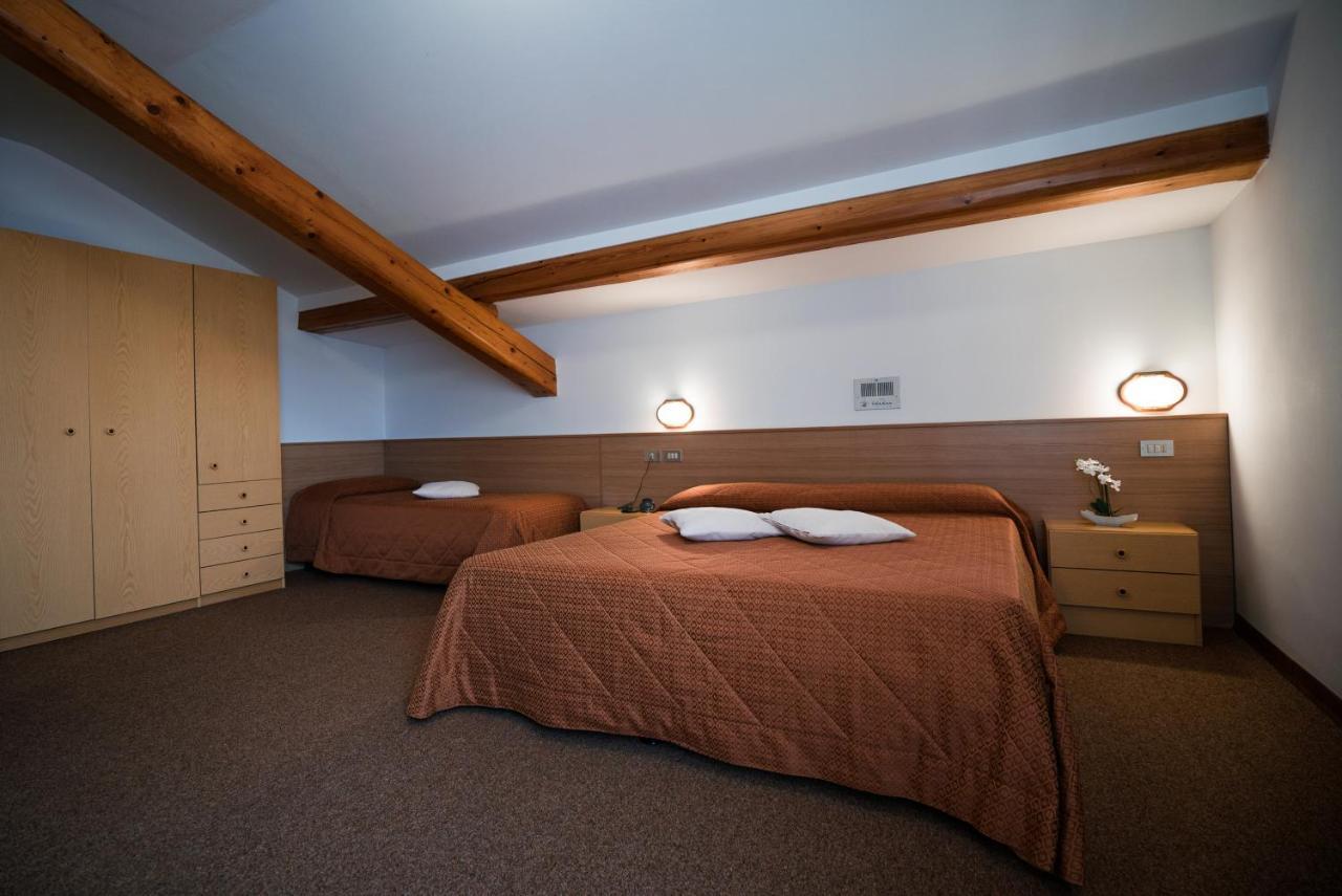 Hotel Rio Кадерцоне Экстерьер фото