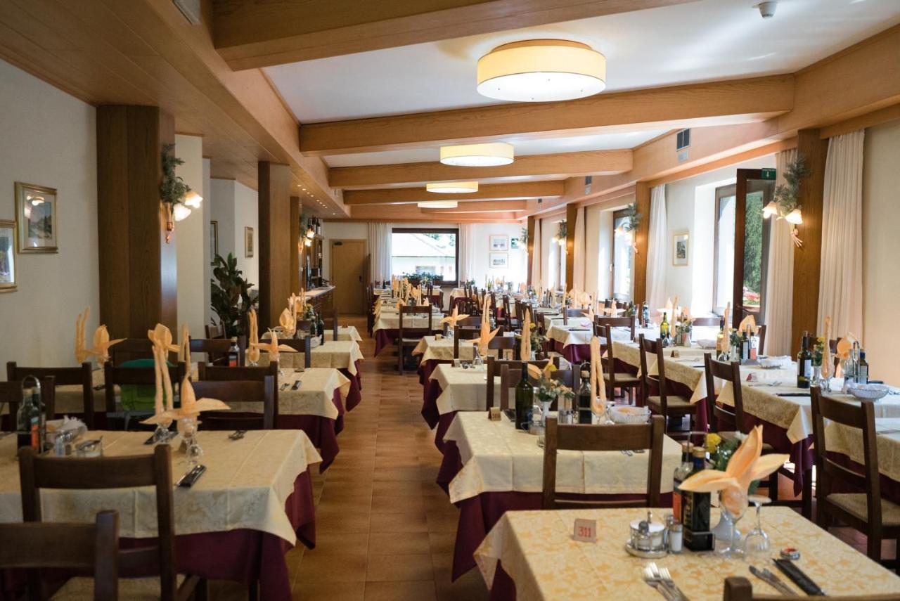 Hotel Rio Кадерцоне Экстерьер фото